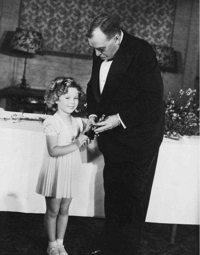 This image is being used for the purposes of fair use. The user claims no ownership over this copyrighted image.