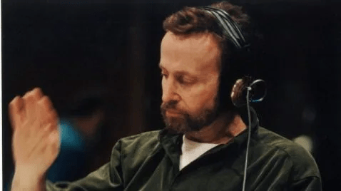 This image is used for purposes of fair use. The user claims no ownership over this copyrighted image.